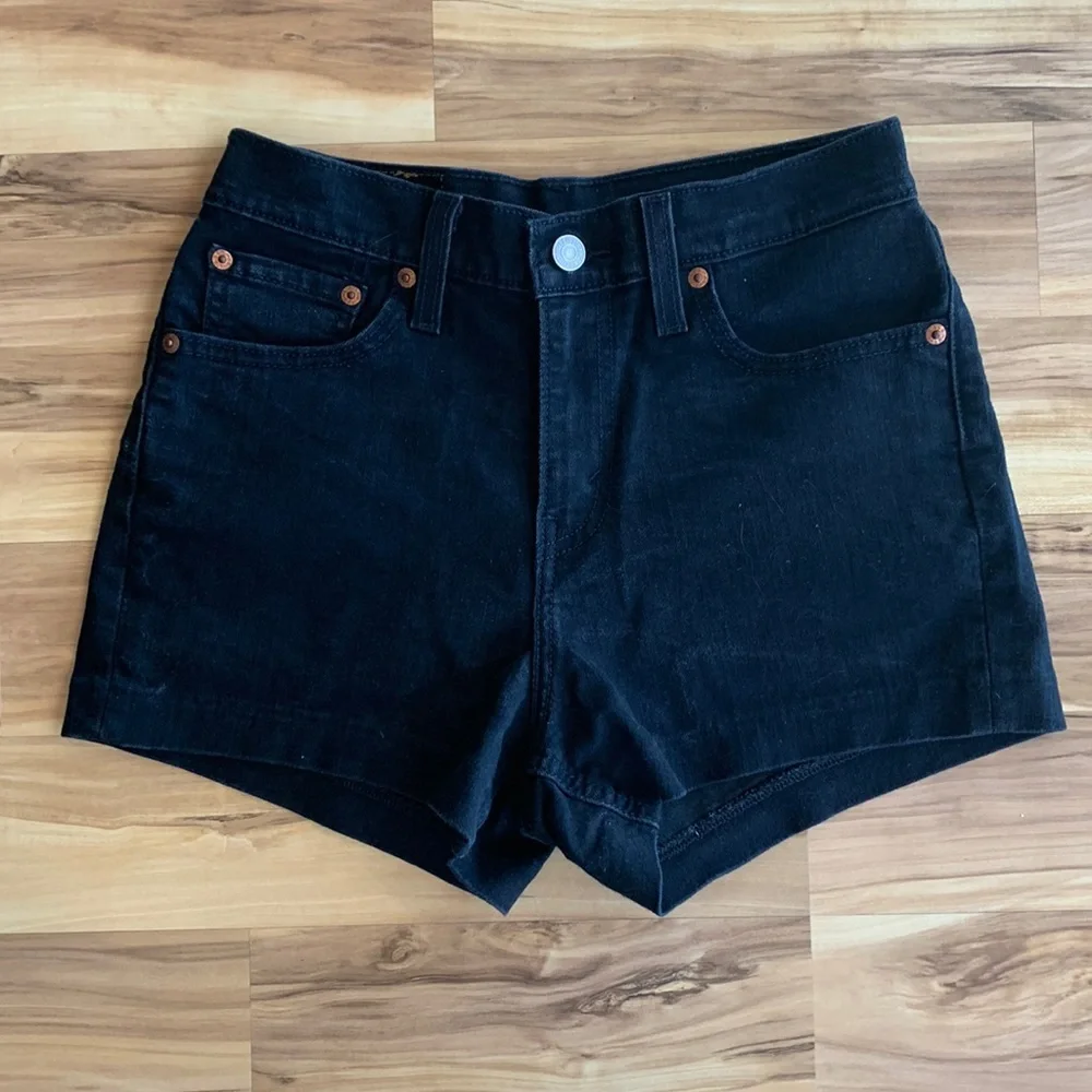 Levi Strauss Black Denim Shorts - Picture 1 of 5